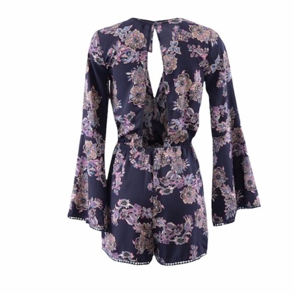 SALE!!!! Lord & Taylor Design Lab blue paisley romper size medium - Picture 6 of 6